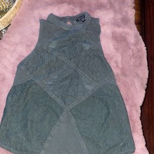 American Eagle flowy  top